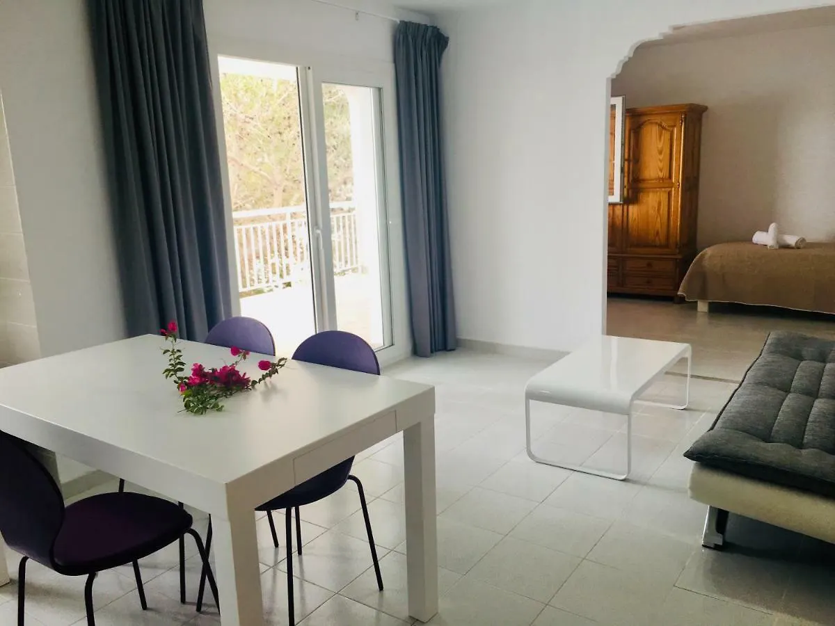 Apartamentos Aguas Blancas Santa Eularia des Riu Španělsko